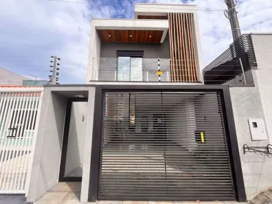 Sobrado com 2 Quartos à venda, 125m² no Canadá, Cascavel