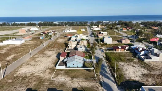 Lote/Terreno à venda, 300m² no Village Dunas 1, Balneário Gaivota