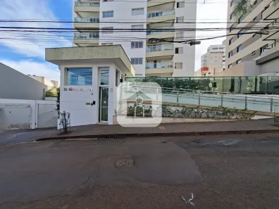 Apartamento com 3 Quartos para alugar, 135m² no Patrimônio, Uberlândia