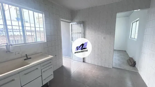 Casa com 2 Quartos para alugar, 58m² no Olímpico, São Caetano do Sul