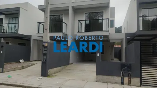 Casa com 3 Quartos à venda, 130m² no Potecas, São José