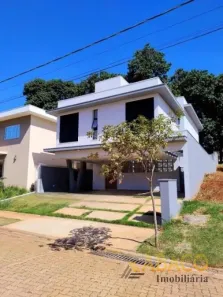 Sobrado com 4 Quartos à venda, 258m² no Parque Faber Castell I, São Carlos
