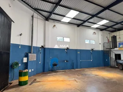 Galpão/Depósito/Armazém à venda, 230m² no Parque das Laranjeiras, Uberaba