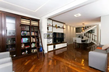 Sobrado com 4 Quartos para alugar, 260m² no Cidade Mãe do Céu, São Paulo