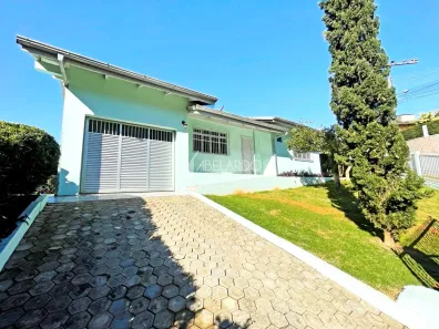 Casa com 2 Quartos para alugar, 175m² no Badenfurt, Blumenau