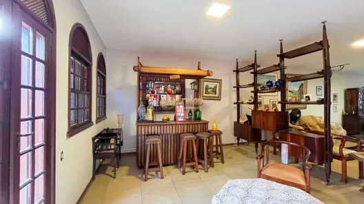 Casa com 7 Quartos à venda, 478m² no Serra, Belo Horizonte