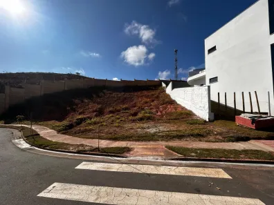 Lote/Terreno à venda, 450m² no Teixeiras, Juiz de Fora