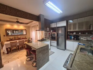 Casa de Condomínio com 3 Quartos à venda, 210m² no Residencial Jardins do Sul, Bauru