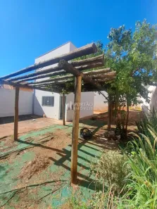 Casa com 1 Quarto para alugar, 200m² no Jardim Ouro Verde, Bauru