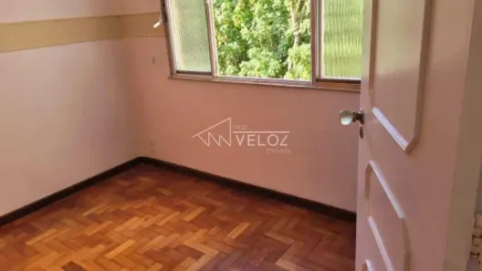 Apartamento com 2 Quartos à venda, 61m² no Laranjeiras, Rio de Janeiro