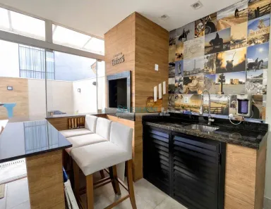 Casa de Condomínio com 2 Quartos à venda, 100m² no Jansen, Gravataí