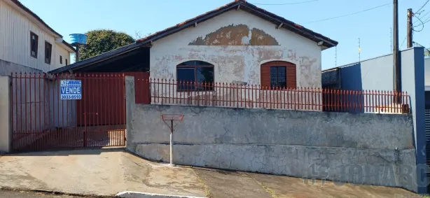 Casa com 2 Quartos à venda, 163m² no Vila Country Club, Apucarana