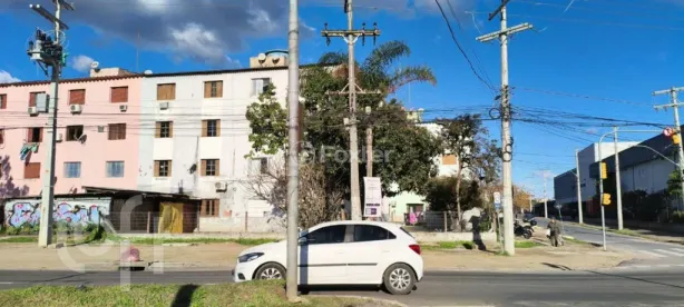 Apartamento com 2 Quartos à venda, 49m² no Restinga, Porto Alegre