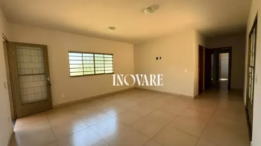Casa com 2 Quartos para alugar, 90m² no Jardim Colina, Uberlândia