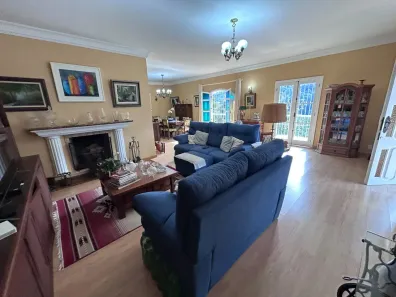 Casa com 3 Quartos à venda, 243m² no Golfe, Teresópolis