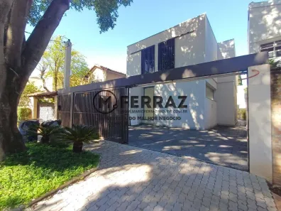 Casa com 3 Quartos para venda ou aluguel, 300m² no Jardim Europa, São Paulo