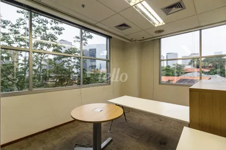 Sala Comercial para alugar, 468m² no Jardim Morumbi, São Paulo
