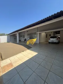 Casa com 3 Quartos à venda, 188m² no Jardim Universitário, Cuiabá