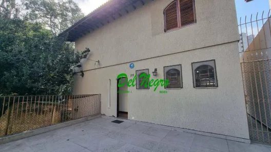 Imóvel Comercial com 3 Quartos à venda, 226m² no Vila Progredior, São Paulo