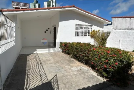 Casa com 3 Quartos para alugar, 300m² no Ponta Negra, Natal