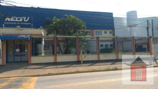 Galpão/Depósito/Armazém à venda, 2700m² no Iporanga, Sorocaba