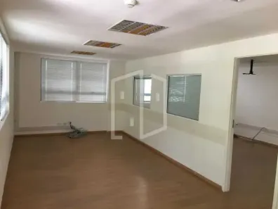 Sala Comercial para alugar, 55m² no Cerqueira César, São Paulo
