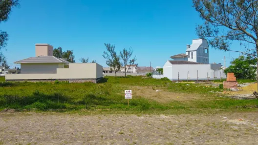Lote/Terreno à venda, 375m² no Balneário Rosa do Mar, Passo de Torres