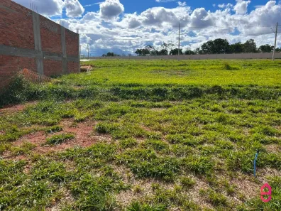 Lote/Terreno à venda, 270m² no Condomínio Vinhas, Senador Canedo