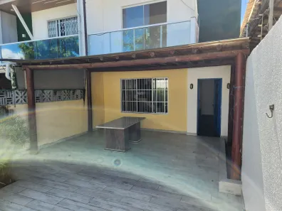 Casa de Condomínio com 3 Quartos para alugar, 180m² no Stella Maris, Salvador