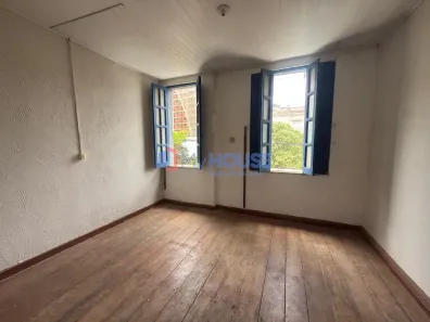 Casa com 3 Quartos para alugar, 140m² no Centro, Ilhéus