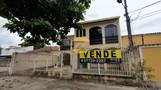 Casa com 7 Quartos à venda, 700m² no Bangu, Rio de Janeiro