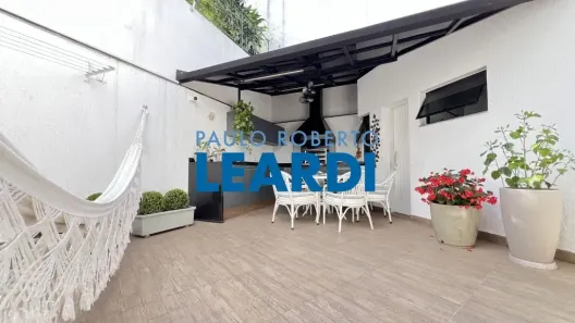 Sobrado com 4 Quartos à venda, 269m² no Vila Madalena, São Paulo