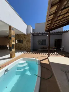 Casa com 3 Quartos à venda, 205m² no Grangeiro, Crato