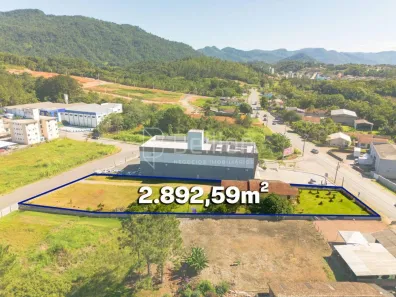 Sala Comercial à venda, 2892m² no Estados, Timbó