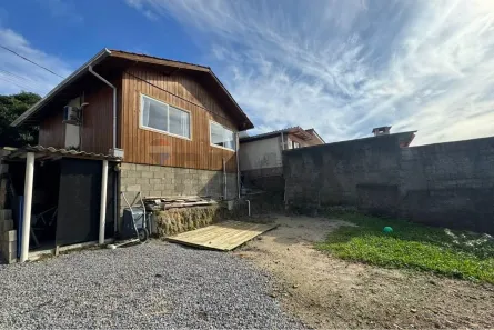 Casa com 2 Quartos à venda, 80m² no Governador Celso Ramos, Governador Celso Ramos