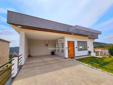 Casa de Condomínio com 4 Quartos à venda, 504m² no Barra do Imbuí, Teresópolis