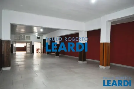 Ponto Comercial com 3 Quartos para alugar, 477m² no Pinheiros, São Paulo