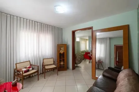 Casa com 4 Quartos à venda, 361m² no Heliópolis, Belo Horizonte