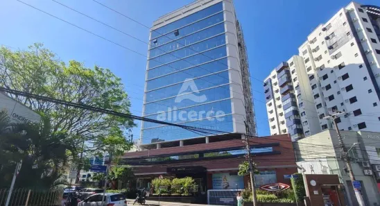 com 1 Quarto à venda, 42m² no Centro, Florianópolis