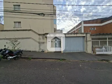 Apartamento com 3 Quartos para alugar, 108m² no Osvaldo Rezende, Uberlândia