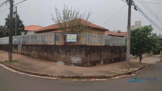 Casa com 3 Quartos à venda, 100m² no Centro, Londrina