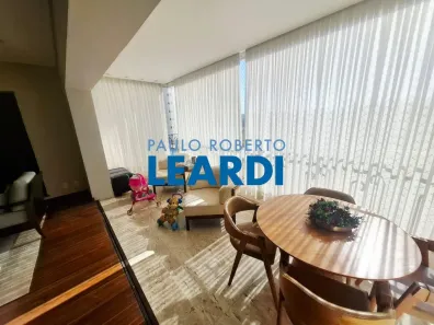 Apartamento com 4 Quartos à venda, 220m² no Higienópolis, São Paulo