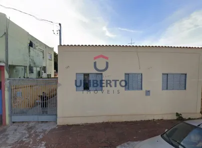  com 2 Quartos para alugar, 50m² no Vila Perino, Ourinhos