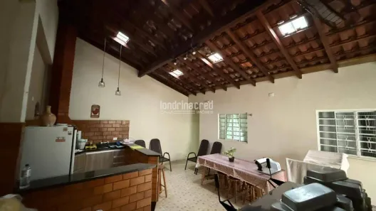 Casa com 3 Quartos à venda, 170m² no Sebastião de Melo César, Londrina