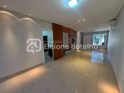 Casa de Condomínio com 3 Quartos para alugar, 200m² no Jardim Karaíba, Uberlândia