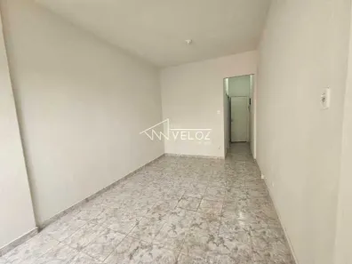 Kitnet à venda, 27m² no Centro, Rio de Janeiro