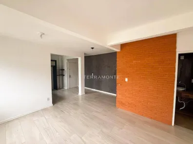 Apartamento com 2 Quartos à venda, 55m² no Revoredo, Tubarão