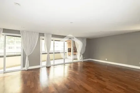 Apartamento com 4 Quartos à venda, 220m² no Indianópolis, São Paulo