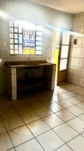 Casa com 1 Quarto para alugar, 10m² no Jardim Guarani, São Paulo