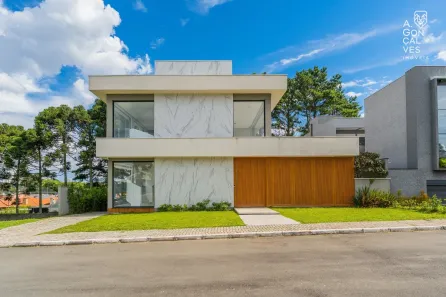 Casa de Condomínio com 4 Quartos à venda, 374m² no Orleans, Curitiba